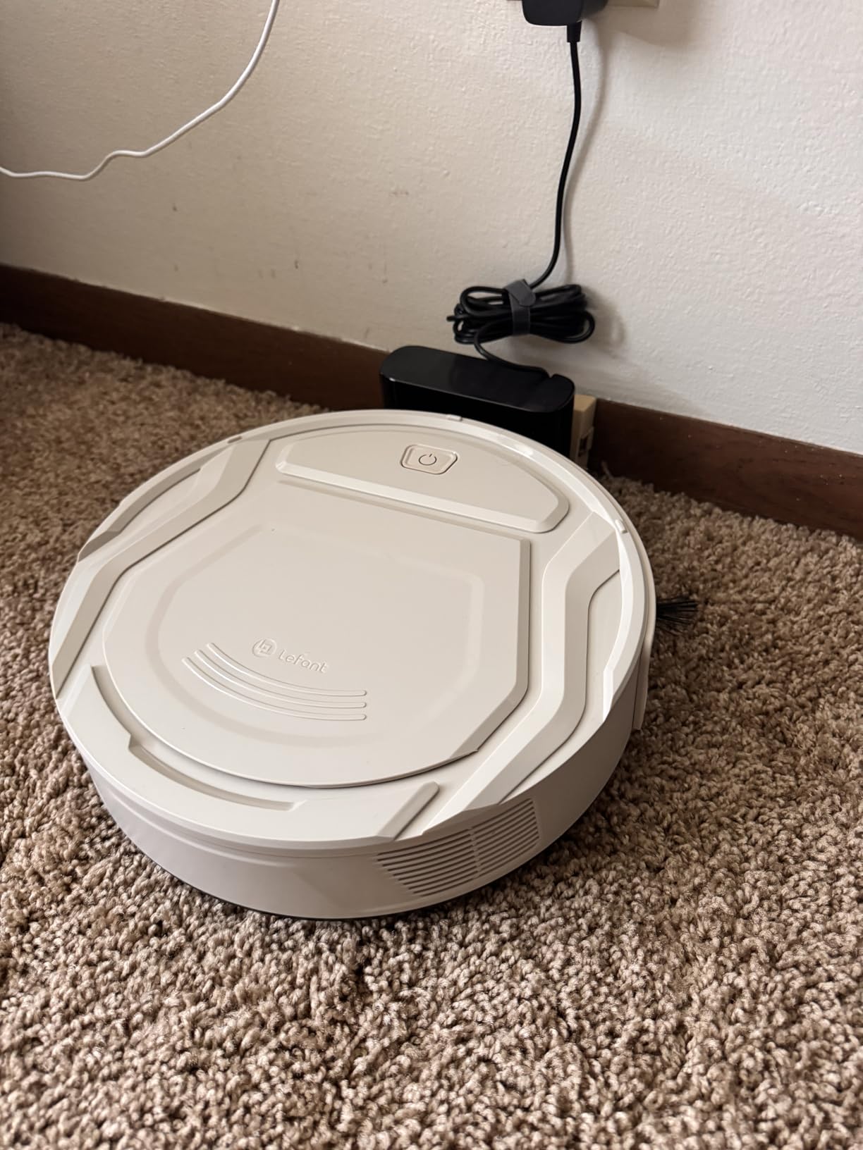 Lefant M210P Robot Vacuum Cleaner, 4000pa Suction, 200 Mins Runtime, Super Thin, Quiet, Self-Charging, Ideal for Pet Owners, Multi Surface Cleaning, APP/WiFi/Alexa Control, Gray customer photo 2