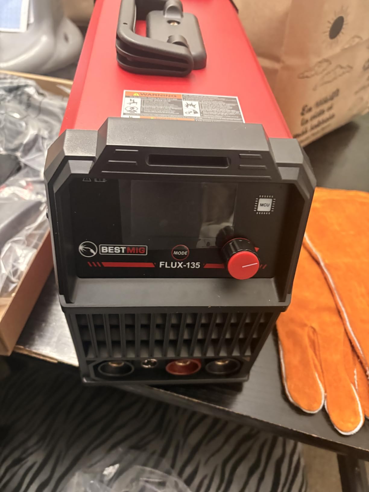 BESTMIG 135A MIG Welder - 3-in-1 Flux Core Welder, MIG/Lift TIG/Stick Welding Machine - Portable IGBT Inverter - 110V with Welder Helmet and Gloves (Red Black, MIG 135A Welder) customer photo 1