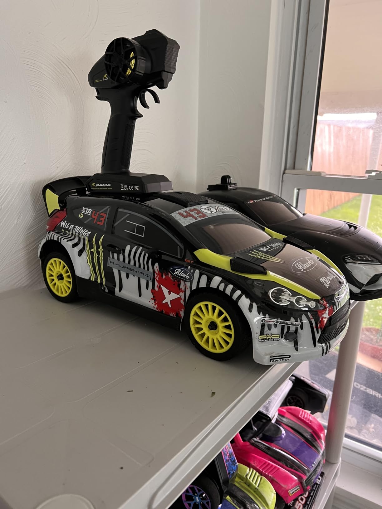 RIAARIO 1/10 Brushless RC Cars, 50 MPH Rally Car, 4WD, Waterproof, 8+ Ages | 45A Waterproof ESC, 11KG Micro Servo, 2852 3800KV Brushless Motor, 3S Lipo, 5CH Transmitter, Mteal Chassis, All-Terrain customer photo 2