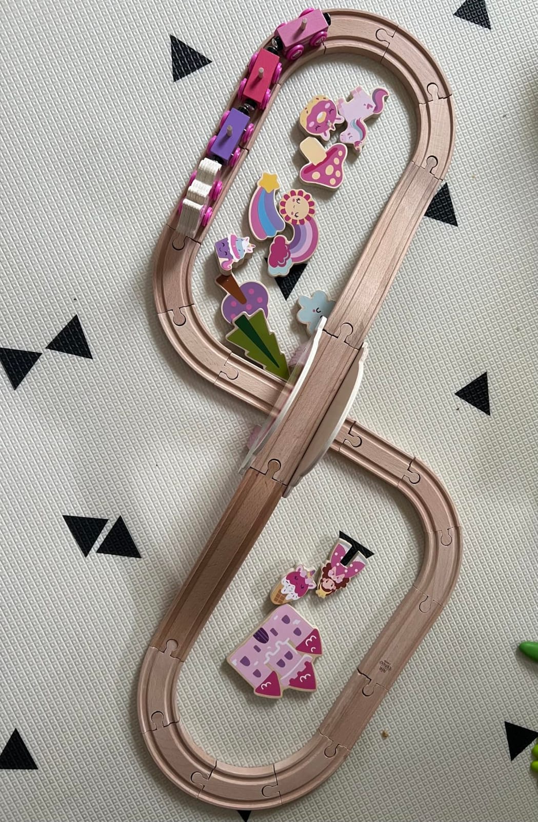 Lehoo Castle Wooden Train Set, Construction Toys for 3 Year Old Boys customer photo 1