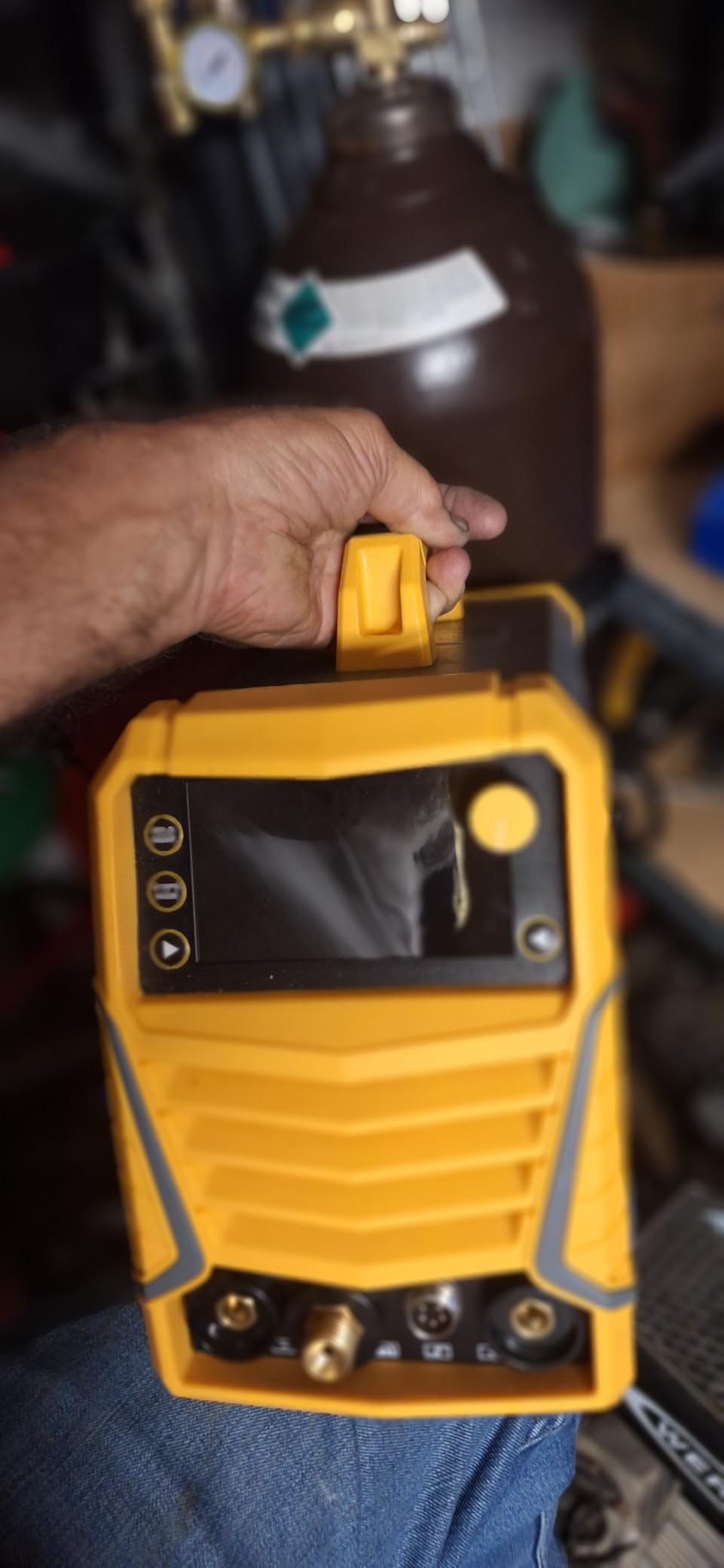 TOOLIOM 6-in-1 AC/DC TIG Welder with Pulse, 110V/220V Dual Voltage customer photo 1
