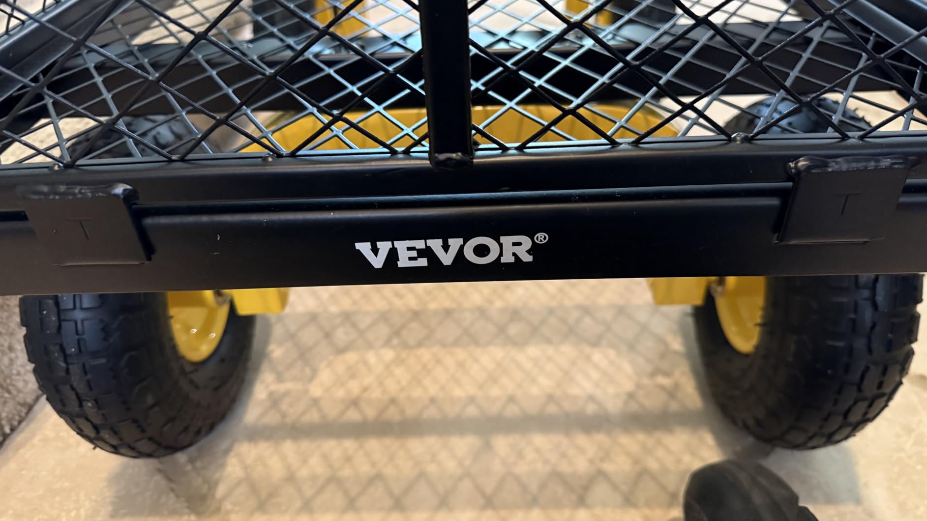 VEVOR 680 Lbs Steel Garden Cart on Wheels, Heavy Duty Garden Wagon Cart Pullable, Metal Outdoor Utility Yard Wagon Carts with 10