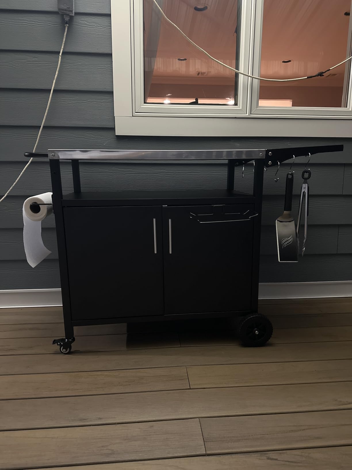JY QAQA Outdoor Grill Cart with Storage,Patio Kitchen Island Outdoor Grill Table with Wheels,BBQ Cart Movable Pizza Oven Table Stand, Storage Cabinet, Foldable Tabletop, (Black) customer photo 1