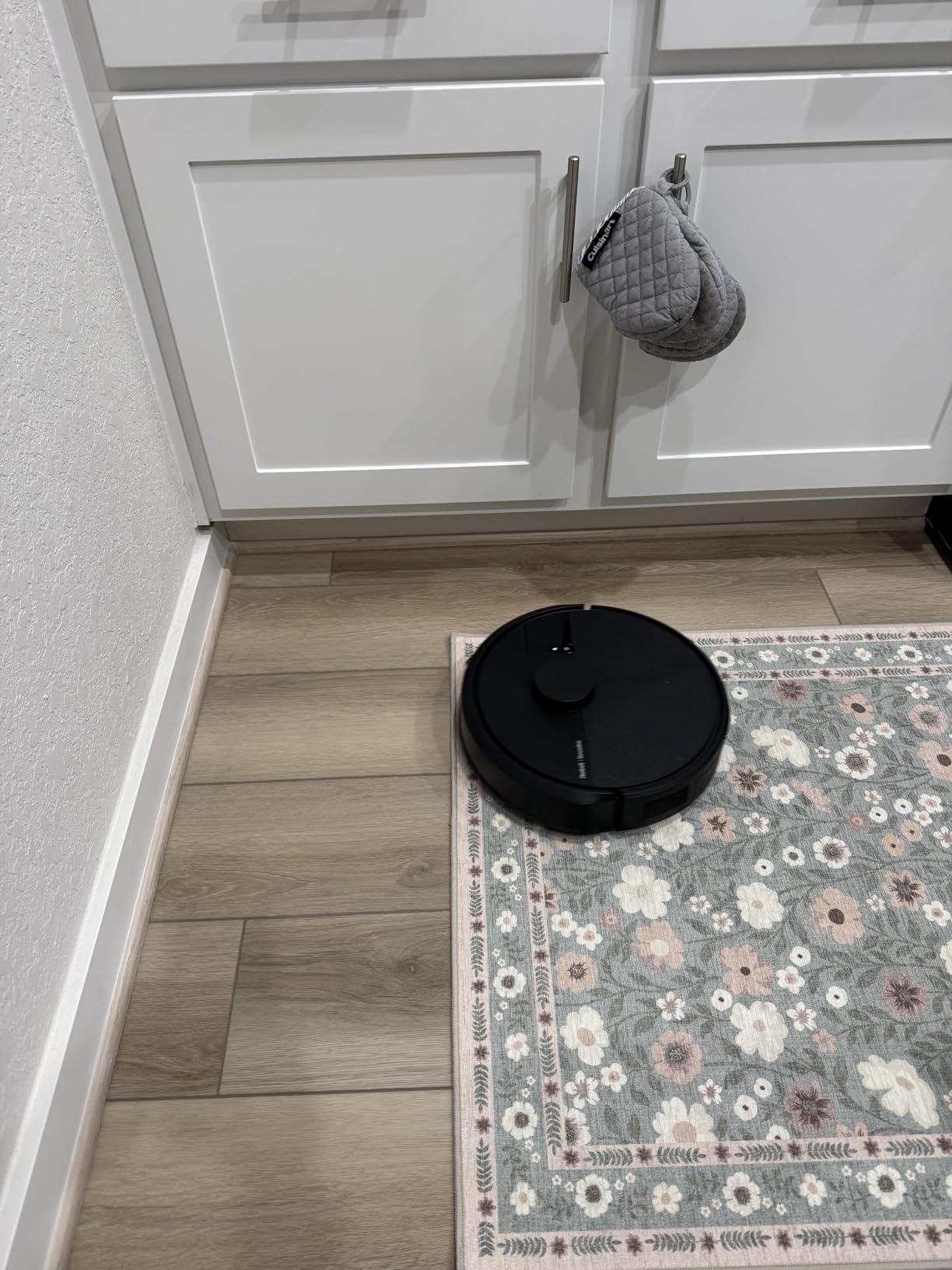 iRobot Roomba 105 Combo Robot Vacuum & Mop - Easy to use, Intense Power-Lifting Suction, LiDAR Navigation, Multiple Cleaning Modes, Avoids Mopping Carpets, Self-Charging customer photo 1
