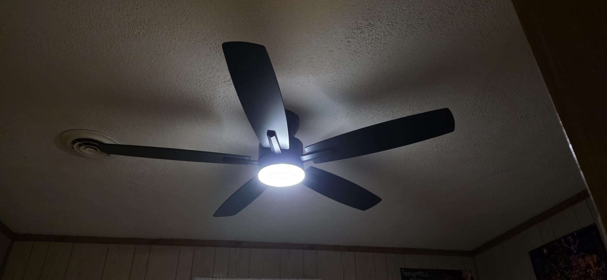 Ohniyou 52'' Low Profile Ceiling Fan with Lights, Remote/APP Control, Black customer photo 2