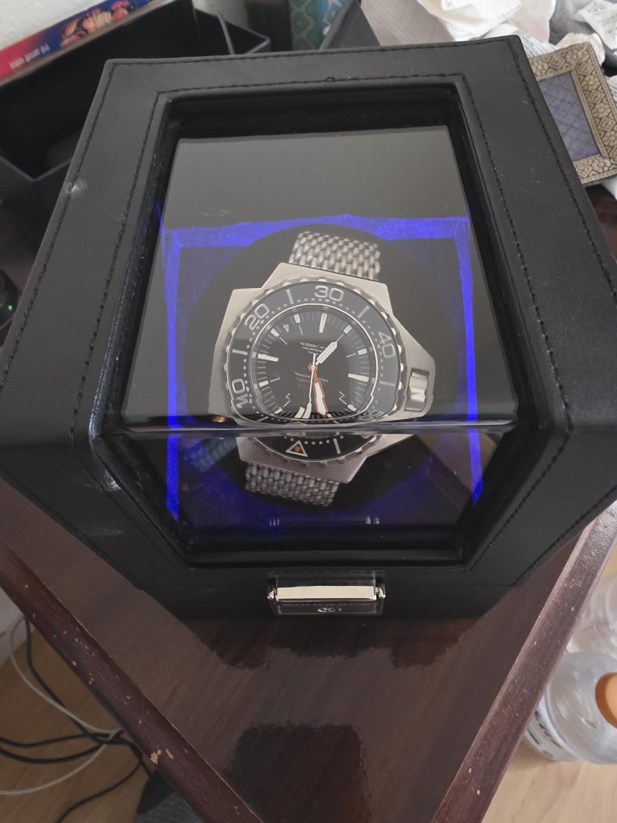 SONGMICS Automatic Single Watch Winder Box, Quiet Motor, LED Light, Lock customer photo 1