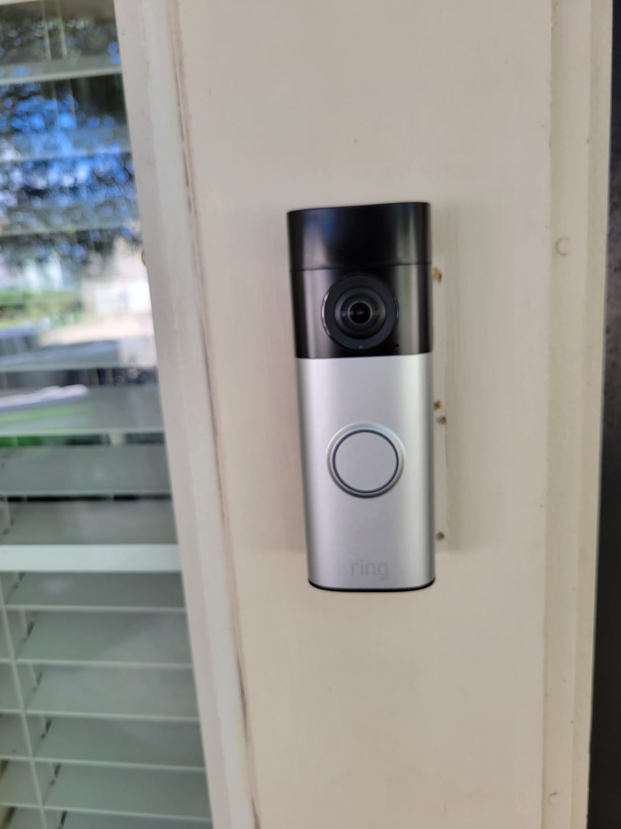 Ring Battery Doorbell 2K Plus (newest model), Retinal 2K with wide-angle video, up to 6x Enhanced Zoom, Night Vision, and Quick Release Battery Pack, Nickel Silver customer photo 2