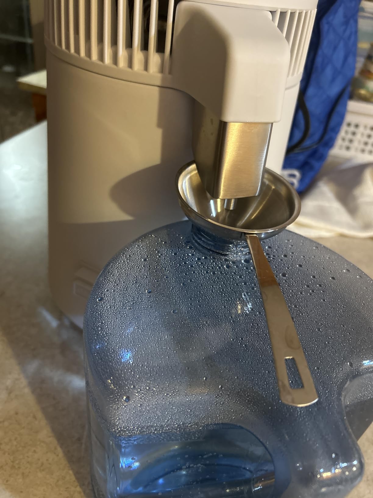 VIVOHOME 1.6 Gallon/6L 900W Water Distiller Countertop customer photo 1