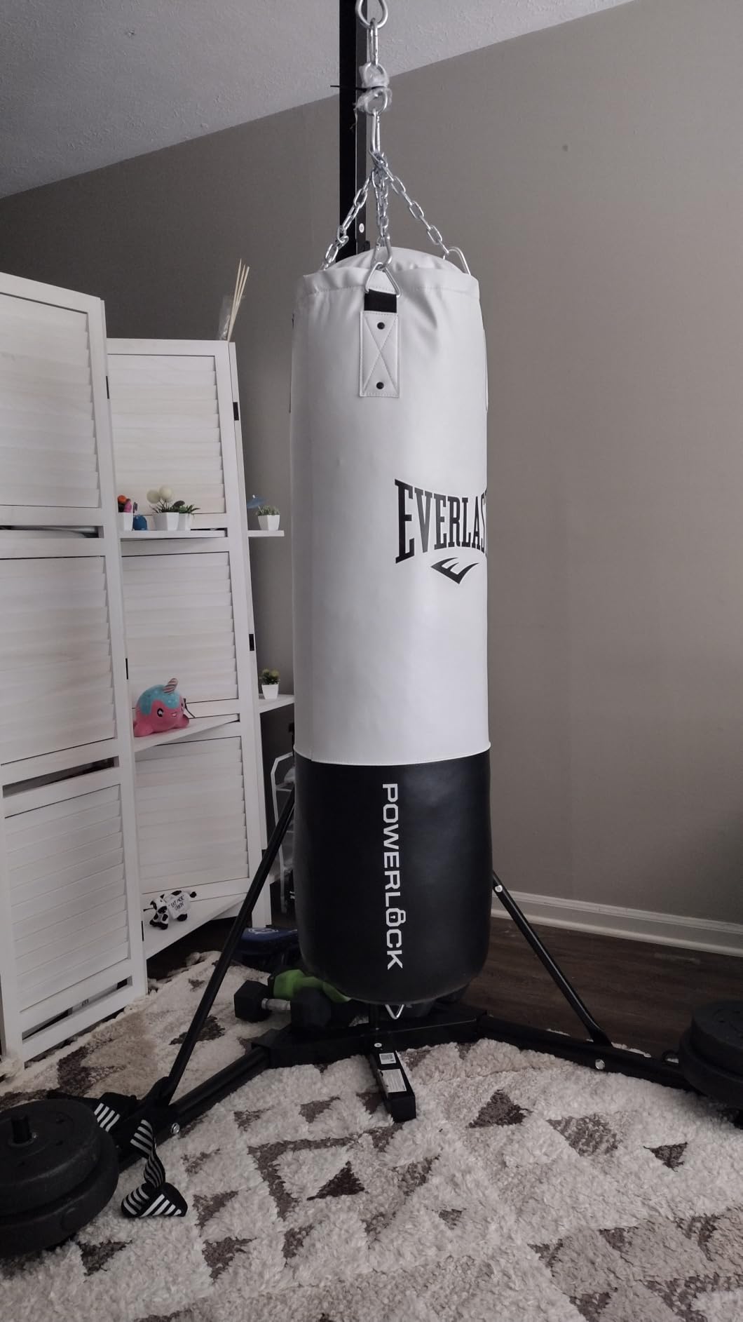 VEVOR Punching Bag Stand, Steel Heavy Duty Workout Training Equipment, Adjustable Height Boxing Punching Stand with Weighted Base, Holds Up to 140 lbs, Freestanding Sandbag Rack for Home Gym Fitness customer photo 2