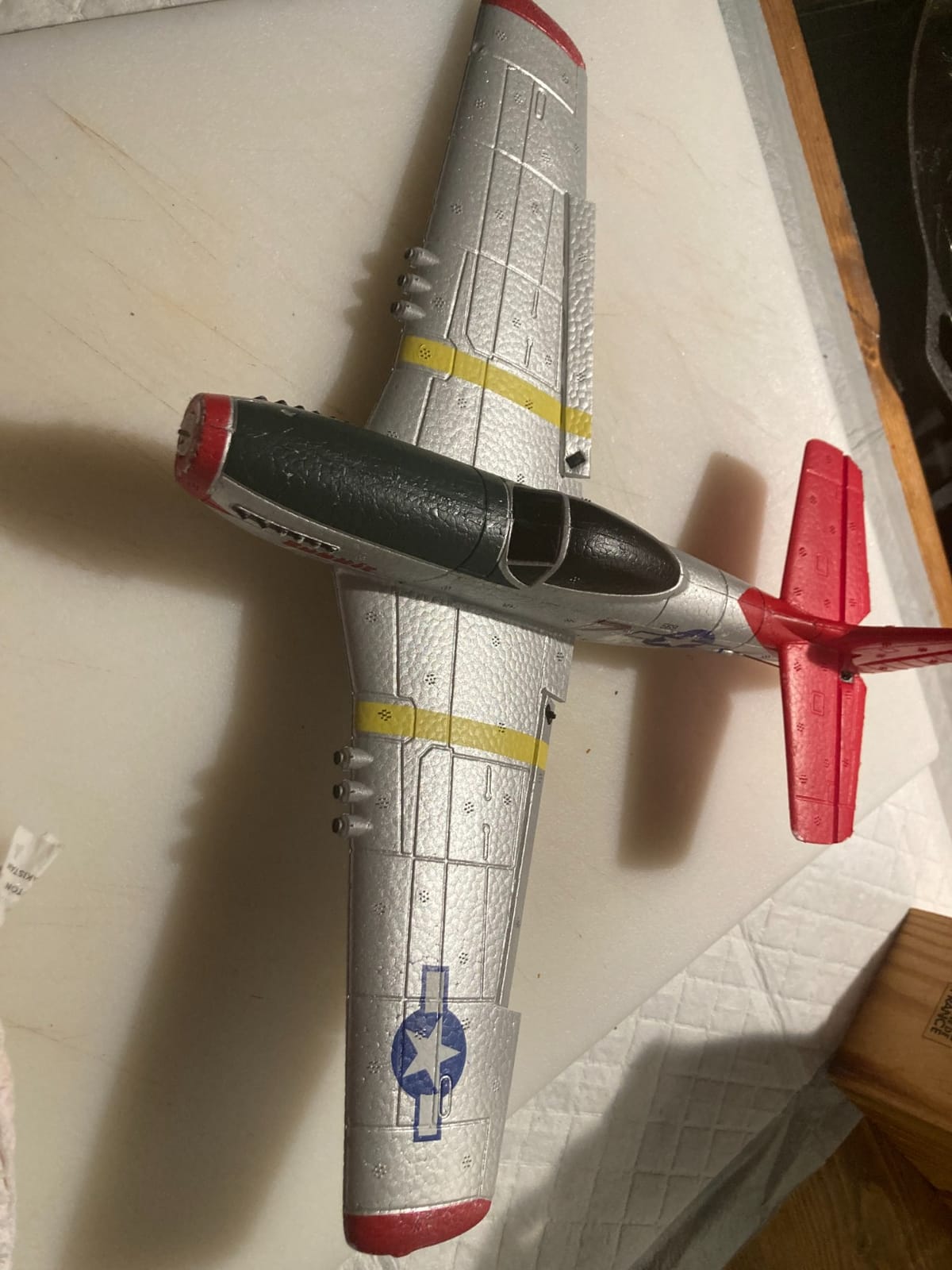 LEAMBE 4 Channel RC Plane, Ready to Fly Aerobatic Aircraft, Easy Control for Beginners, P51 Mustang RC Airplane for Adults Blue-Red customer photo 1