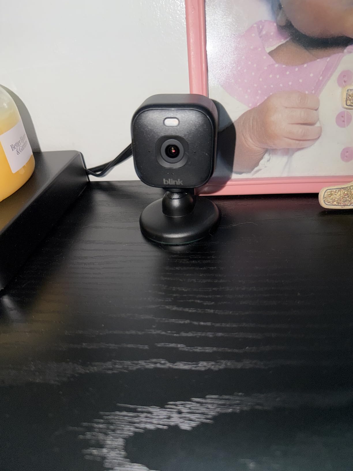 Blink Mini 2K+ (newest model) – Plug-in Home & Pet Indoor Security Camera with 2K video resolution, night vision, enhanced audio, motion detection – 2 cameras (White) customer photo 2