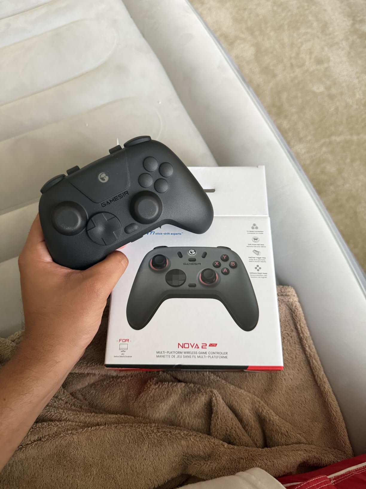 GameSir Nova Lite 2 Wireless PC Controller Hall Effect Sticks customer photo 1