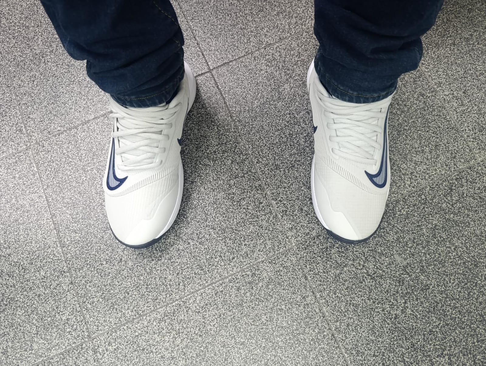 Nike Unisex Adult Precision 7 Basketball Shoes customer photo 2