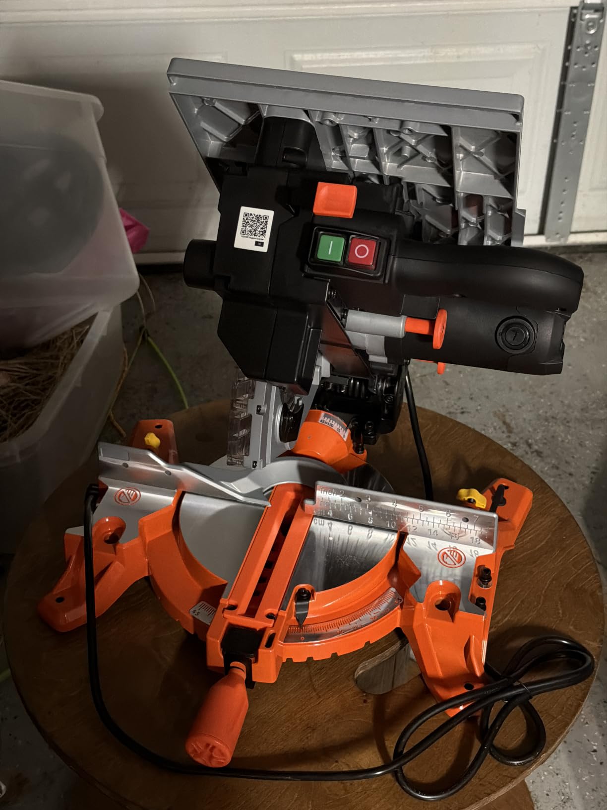 VEVOR Sliding Compound Miter Saw, 12-Inch Blade, 15 Amp Motor, 60-Tooth, Corded Double Bevel Sliding Miter Saw, LED Precision Alignment, Angle Adjustable, for Wood, Composite Decking, Laminates customer photo 2