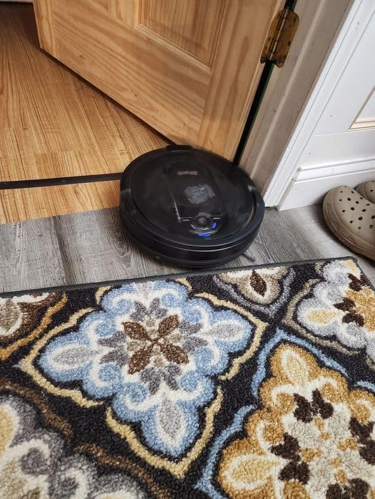 Shark Matrix Plus Robot Vacuum and Mop,UR2650WS customer photo 1