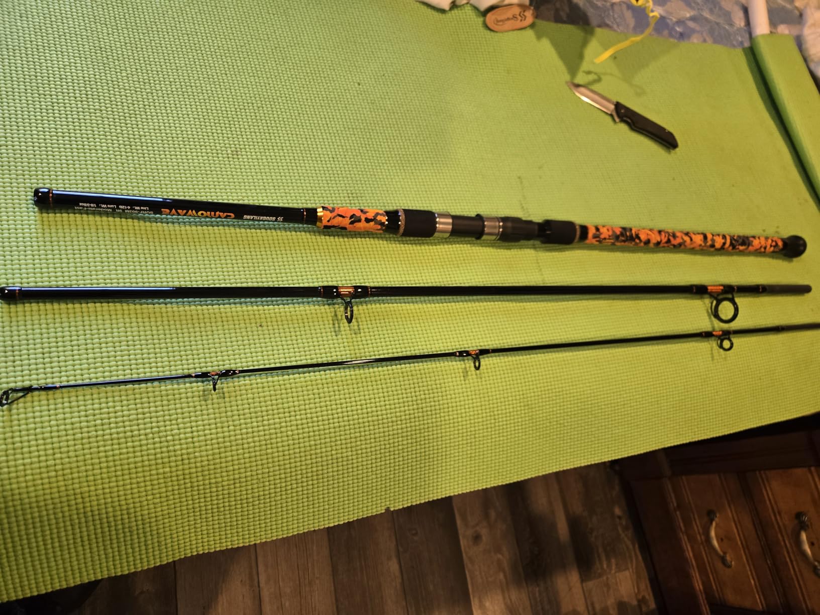 Sougayilang 3 Piece Surf Fishing Rod Combo Medium/Heavy Travel Spinning Rod with 4000/5000 Size Reel Baitfeeder Combo(9'/10'/11'12') customer photo 2