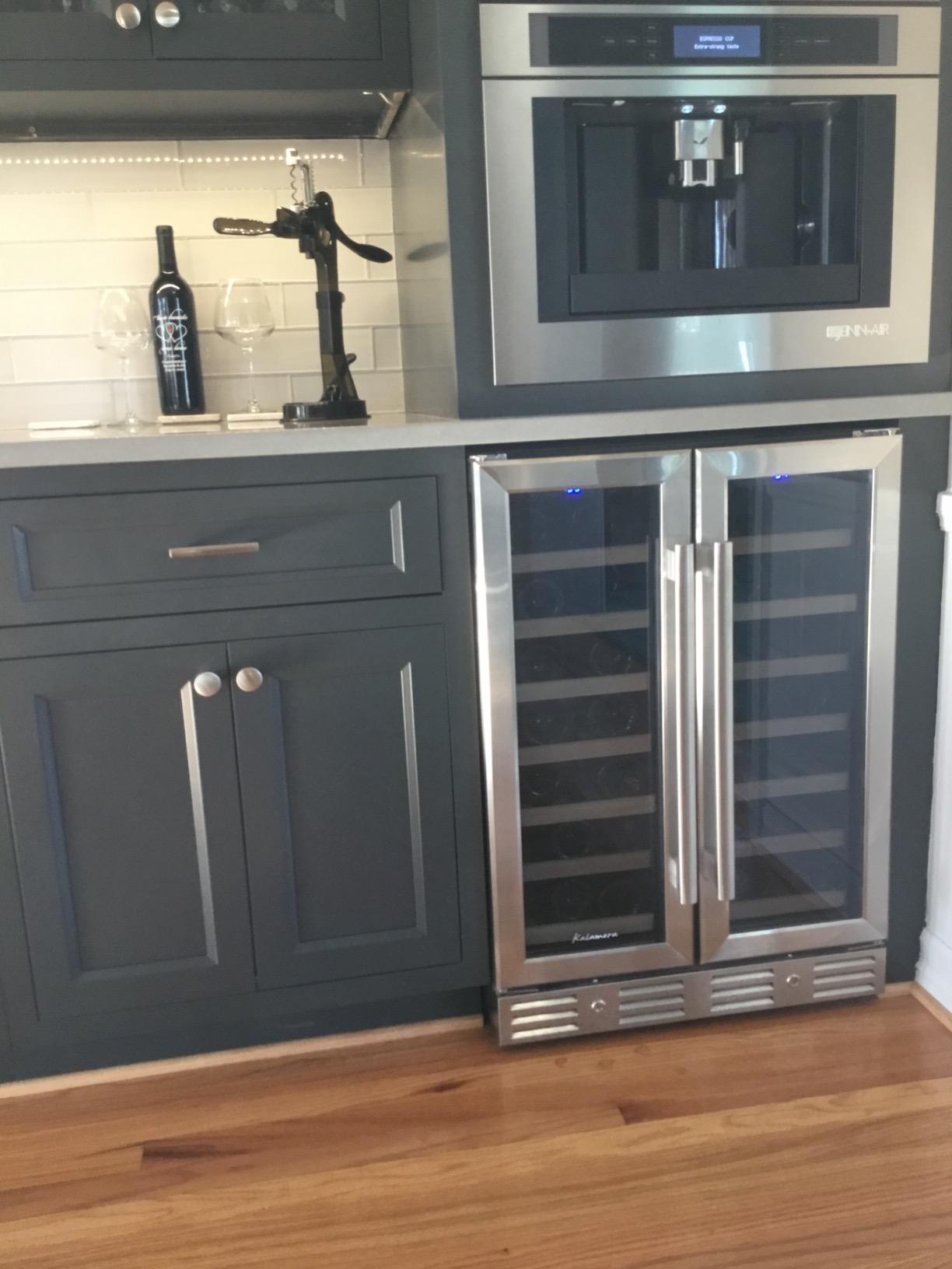 Kalamera Mini Fridge 24 Inch Undercounter Beverage and Wine Cooler customer photo 1