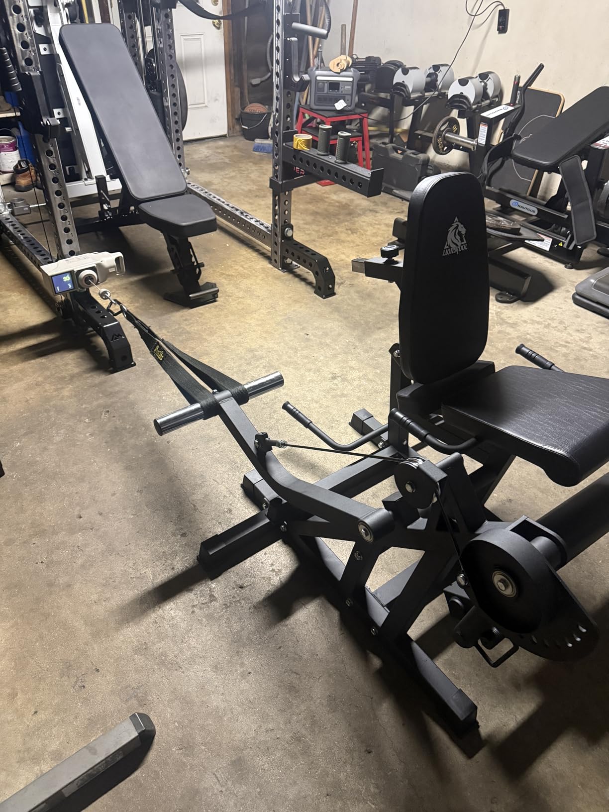 LIONSCOOL Leg Extension and Curl Machine V4.0, 800lbs Weight Capacity customer photo 1