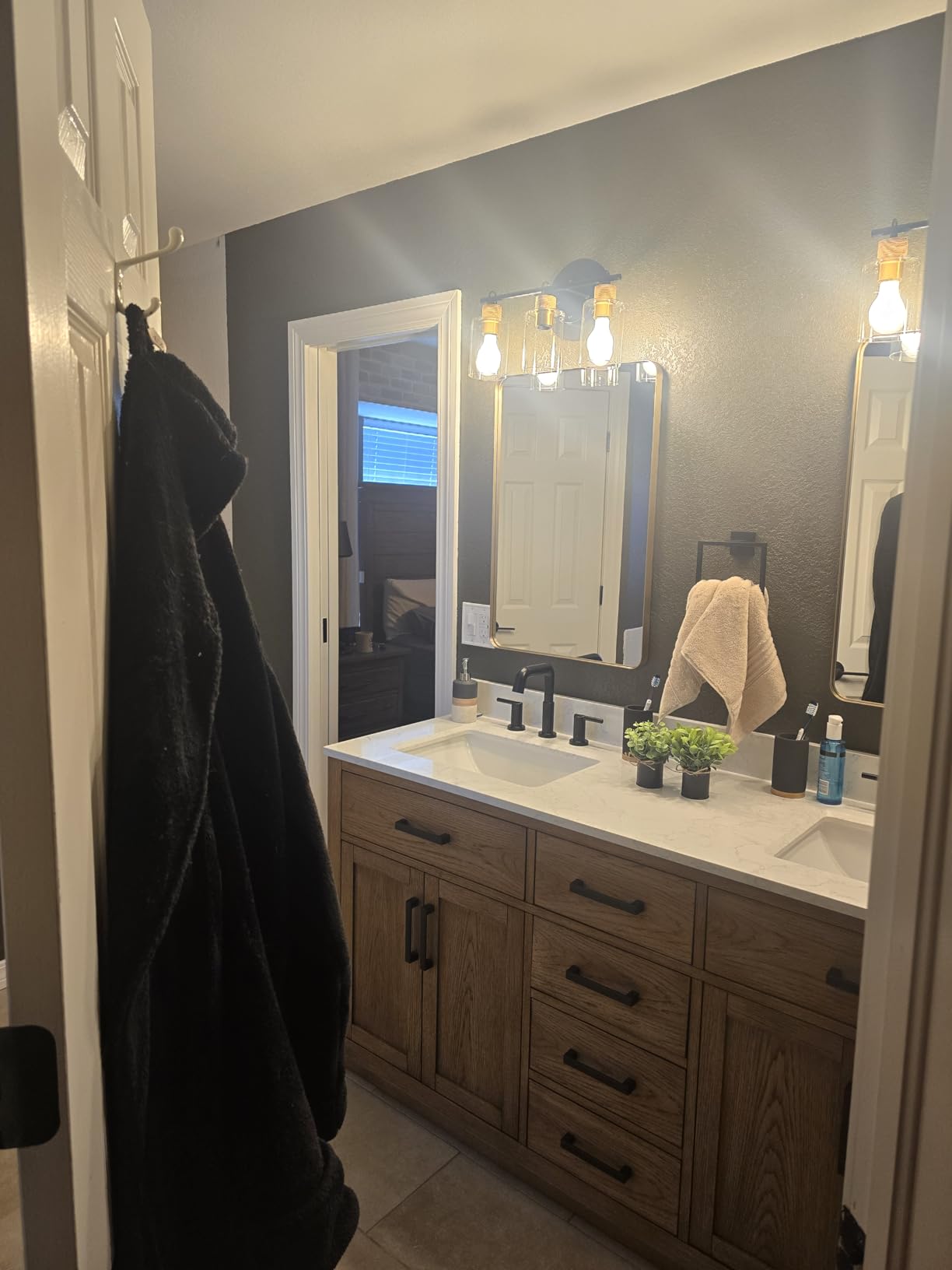 60-inch Dark Walnut Bathroom Vanity with 2 Sinks, Solid Wood, 0.79-inch Stone Countertop and Backsplash, 6 Drawers, 4 Soft Closing Doors customer photo 2