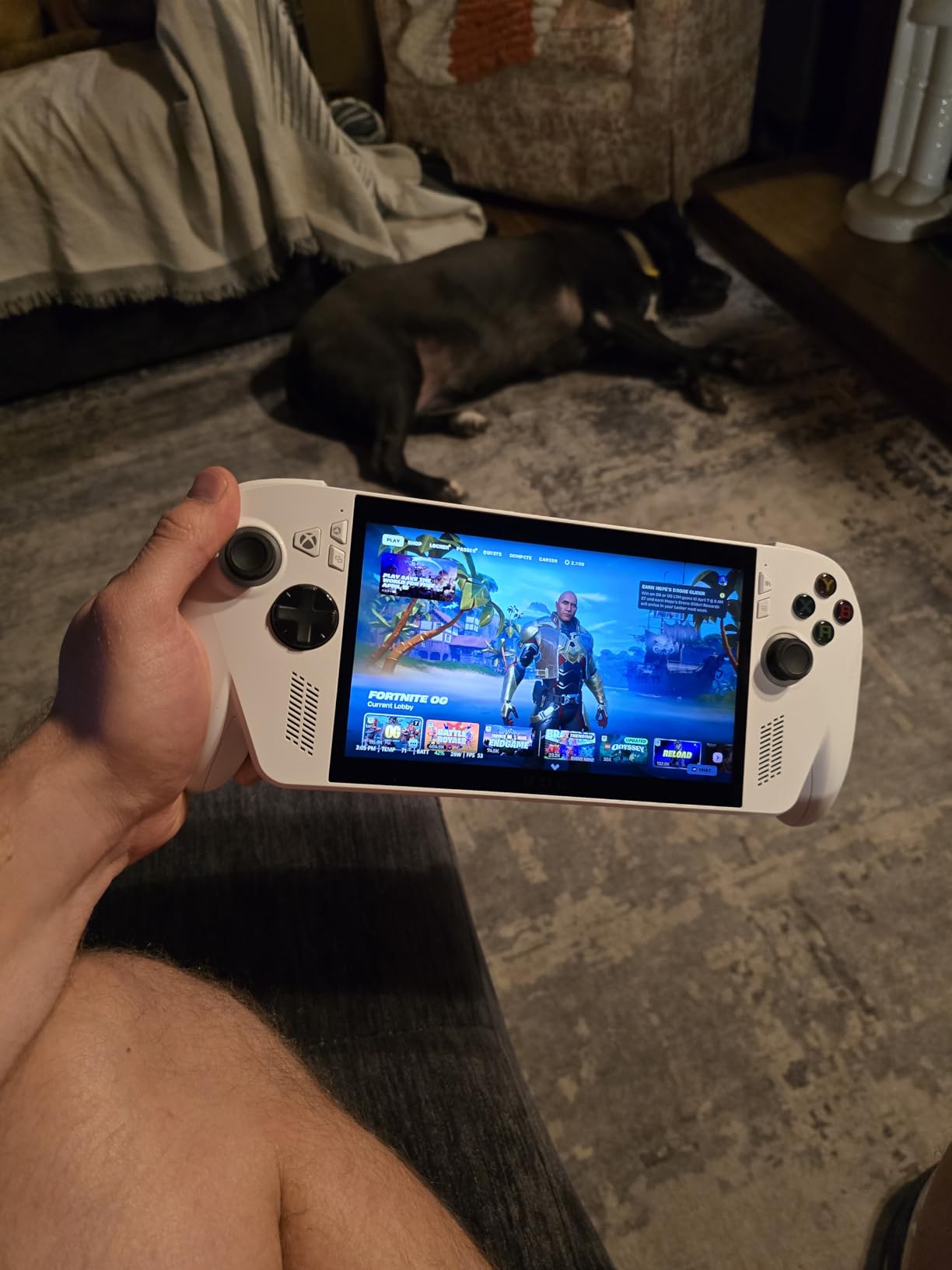 ASUS ROG Xbox Ally – 7” 1080p 120Hz Touchscreen Gaming Handheld, 3-month Xbox Game Pass Premium included, AMD Ryzen Z2 A, 16GB RAM, 512GB SSD, White customer photo 2