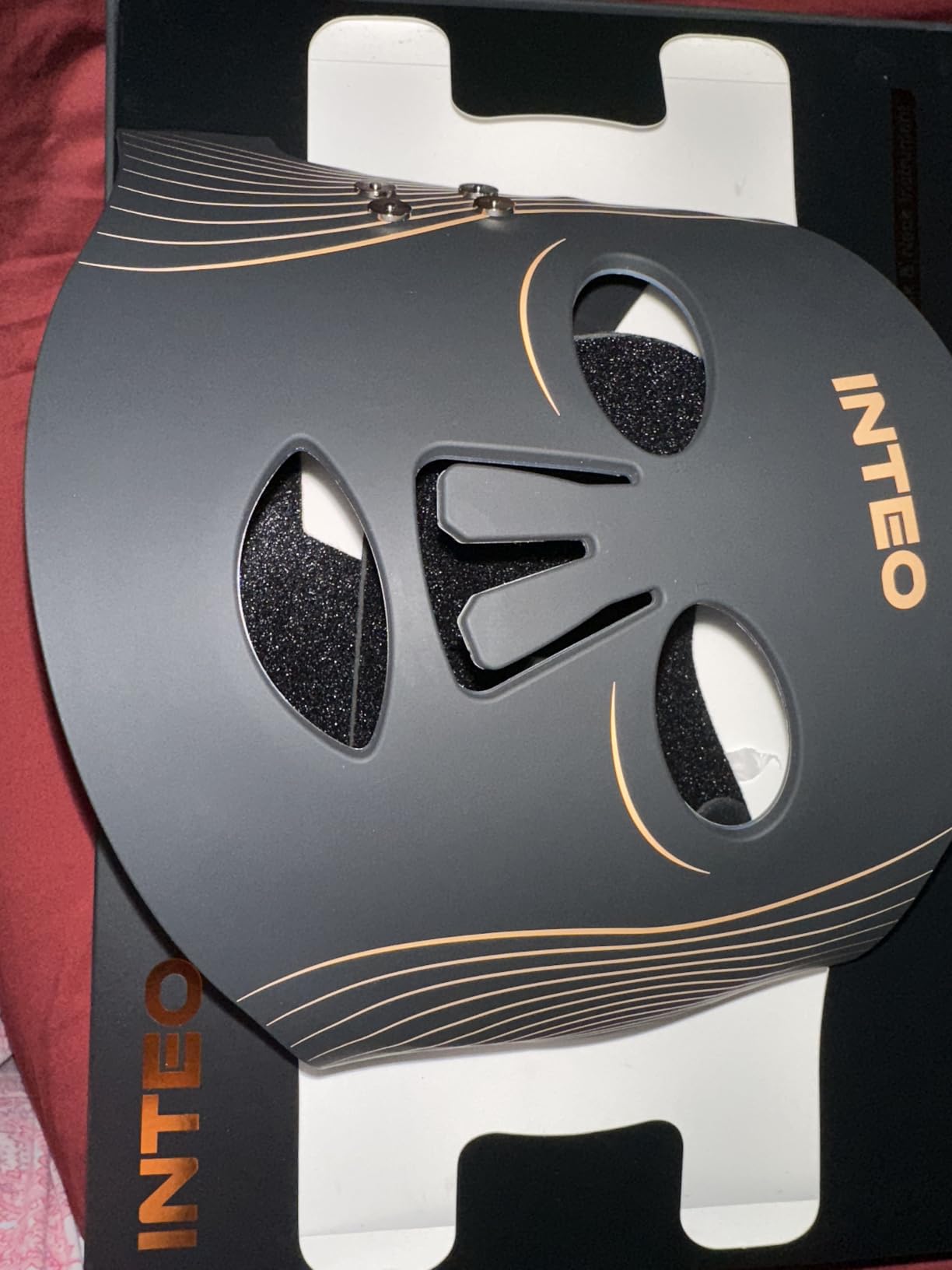 Red Light Therapy Mask for Face & Neck, Wireless LED Face Mask, 4 Modes customer photo 2