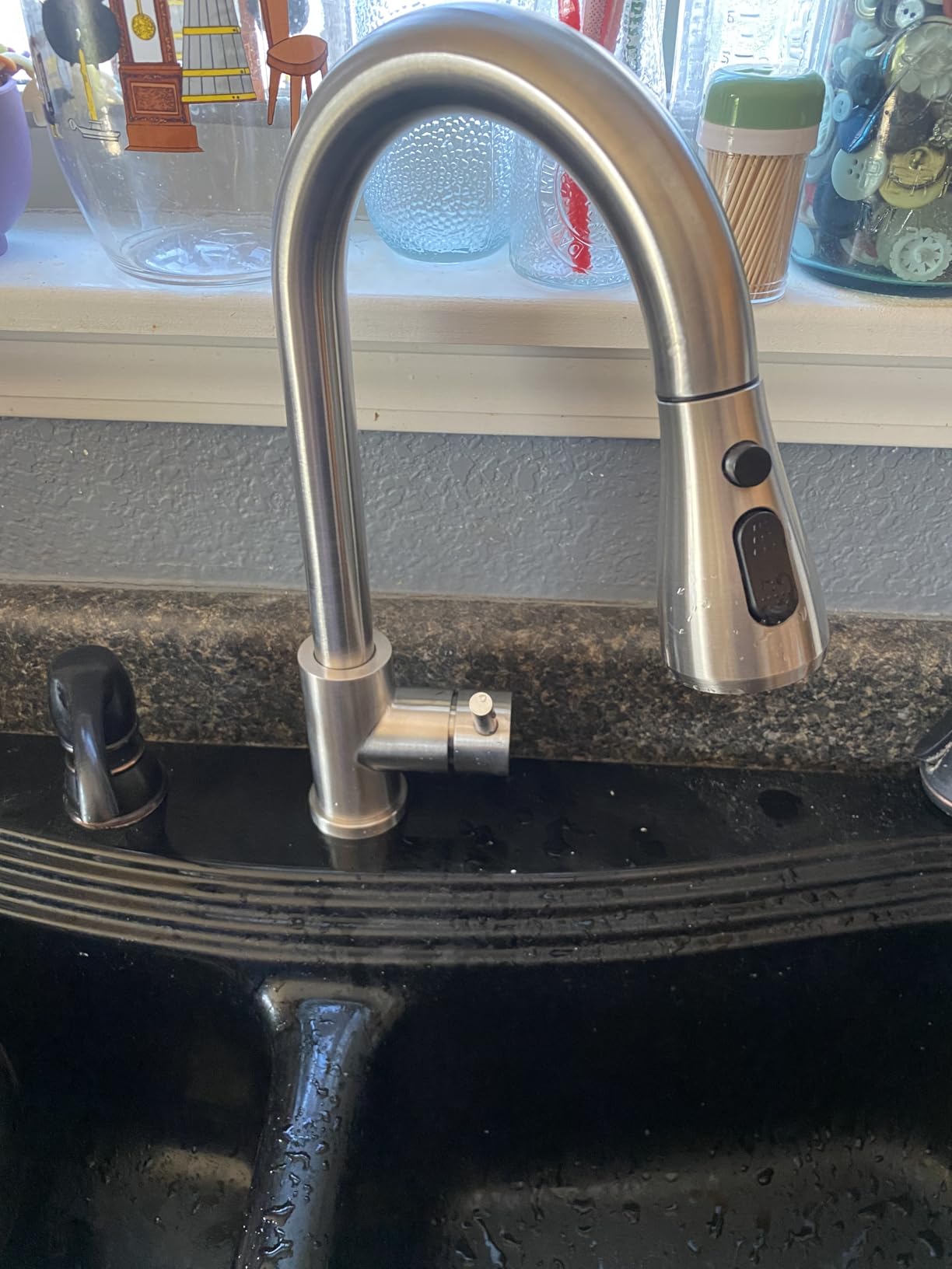 VFAUOSIT Kitchen Faucet with Pull Down Sprayer, Modern Bar Sink Faucet | Lead-Free NSF 61/372 & cUPC, 3 Spray Modes, 20in Retractable Hose, Cold-Start Safety, 10min Tool-Free Install customer photo 2
