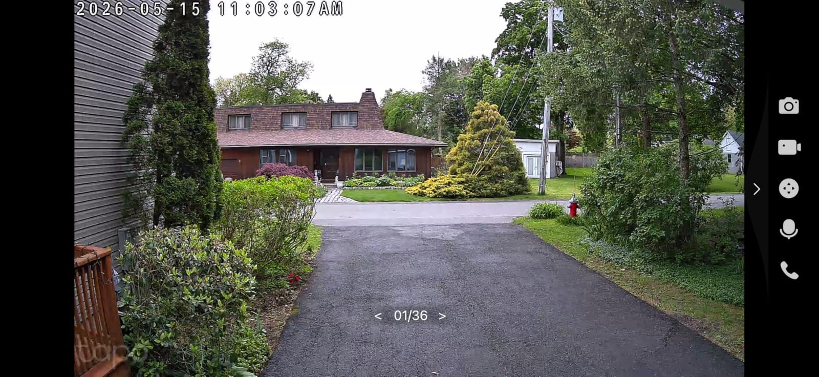 Tapo 2K Outdoor Pan/Tilt Wireless Floodlight Security Camera, C615F KIT customer photo 2
