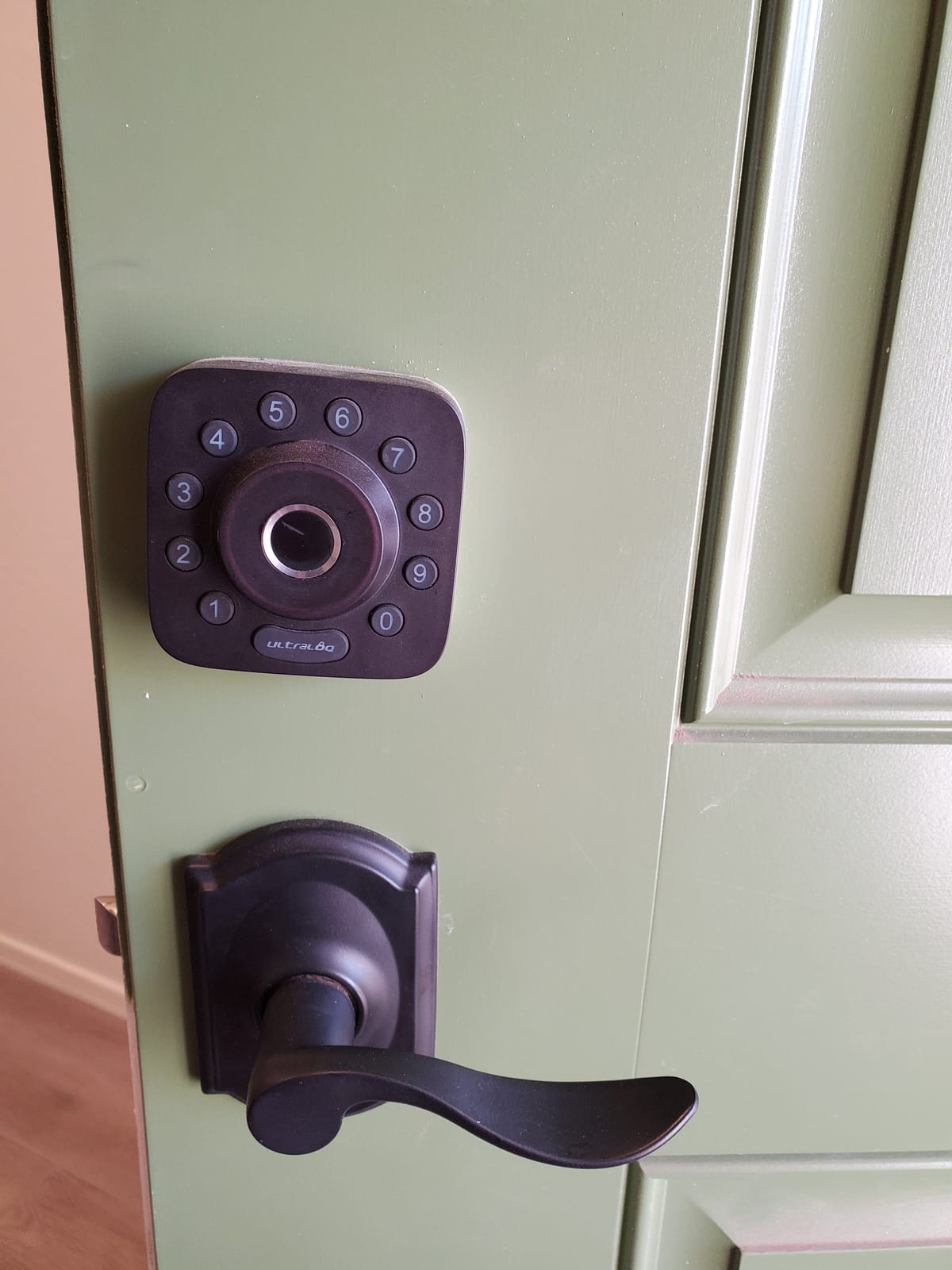 ULTRALOQ Bolt SE Wi-Fi Smart Lock, Matter Over Thread, App Remote Access | Works with Apple Home, Alexa, Google, Smart Door Locks for Front Door with Fingerprint ID, App, Code, Auto Lock, Deadbolt customer photo 2