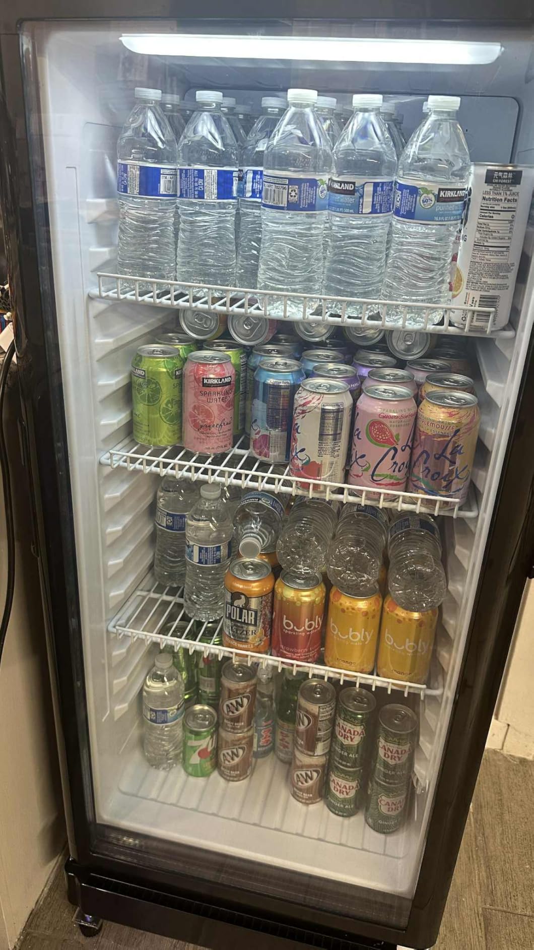 7 Cu.Ft Commercial Beverage Refrigerator with Glass Door customer photo 2
