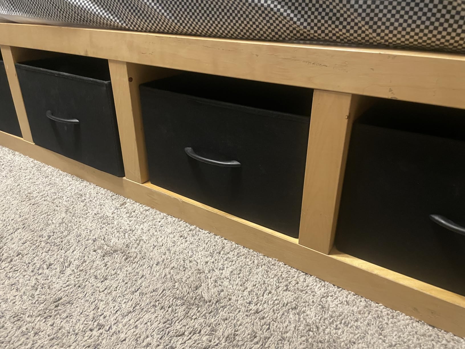 SONGMICS Dresser for Bedroom, Tall Dresser with 4 Fabric Drawers customer photo 1