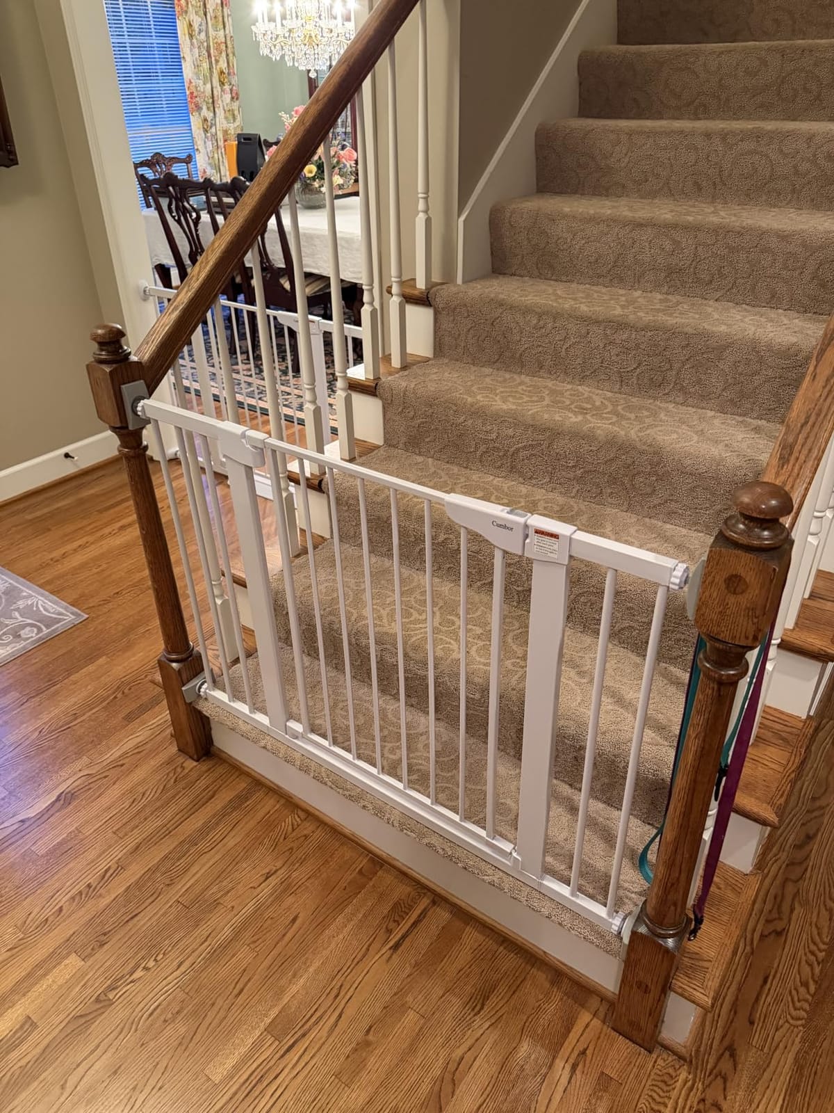 Cumbor 36.6-64 in Extra Wide Baby Gate for Stairs, Dog Gate Indoor, White customer photo 2
