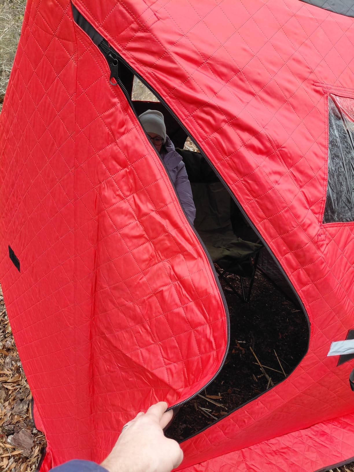 Garvee Pop-up Ice Fishing Tent for 1-8 Persons, Hub-Style Insulated Portable Ice Fishing Shelter with Carrying Bag, Zippered Door, Wind Rope & Anchors, Red customer photo 1