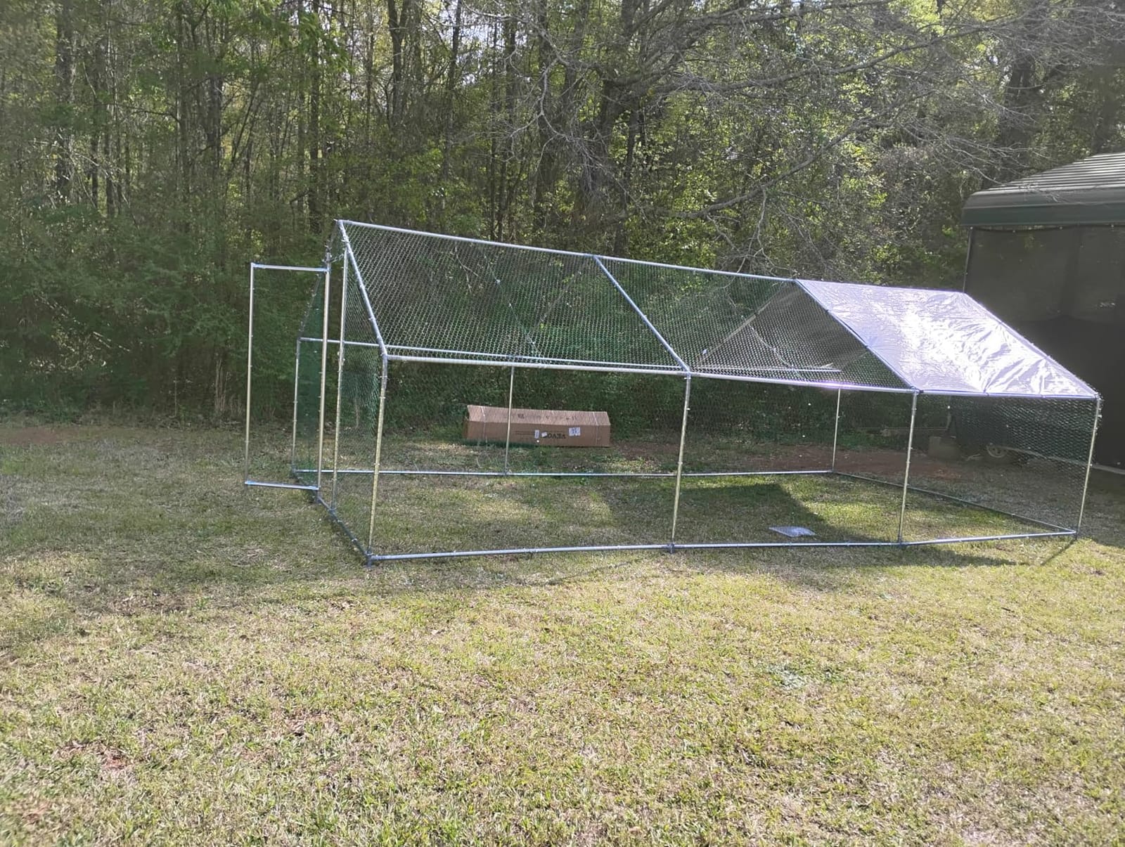 VEVOR Large Metal Chicken Coop,9.8 x 3.3 x 6.6 ft, Walk-in Chicken Run House with Waterproof Cover & Sturdy Frame, Spire Roof Poultry Cage Duck Pen for Rabbit Hen Goose Outdoor Backyard Farm Use customer photo 2