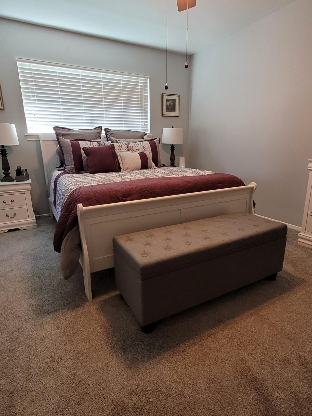 SONGMICS Storage Ottoman, 48 Inches Long Bed End Stool, Solid Wood Legs customer photo 2