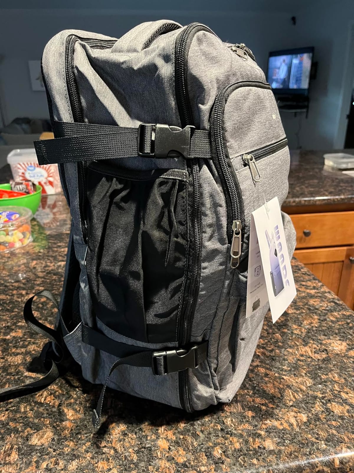 WANDF Personal Item Travel Bag 17x10x9, Carry On Laptop Backpack (Black) | Airline Underseat Approved, Fits 15.6