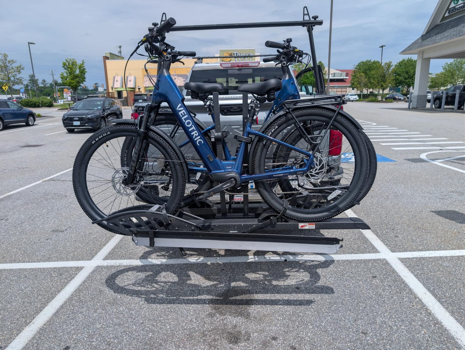 CRAVOT CyberRack EBike Rack for 2 Bike,200 lbs Capacity customer photo 1