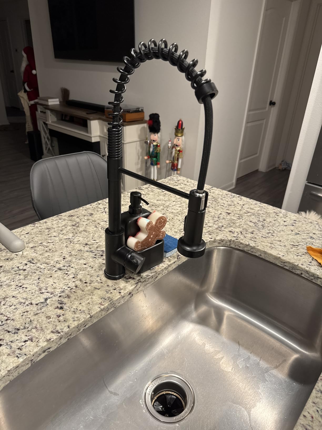 GIMILI Touchless Kitchen Faucet with Spring Pull Down Sprayer customer photo 1