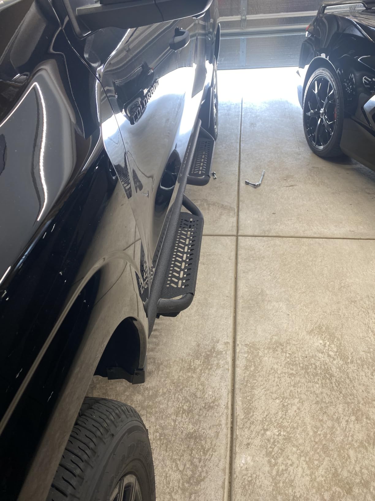 Running Boards Compatible with Toyota Tundra CrewMax Cab 2022–2026, Drop-Down Side Steps, Anti-Slip Alloy Steel Nerf Bars, Fish-Bone Rock Sliders, Powder Coated Black customer photo 2