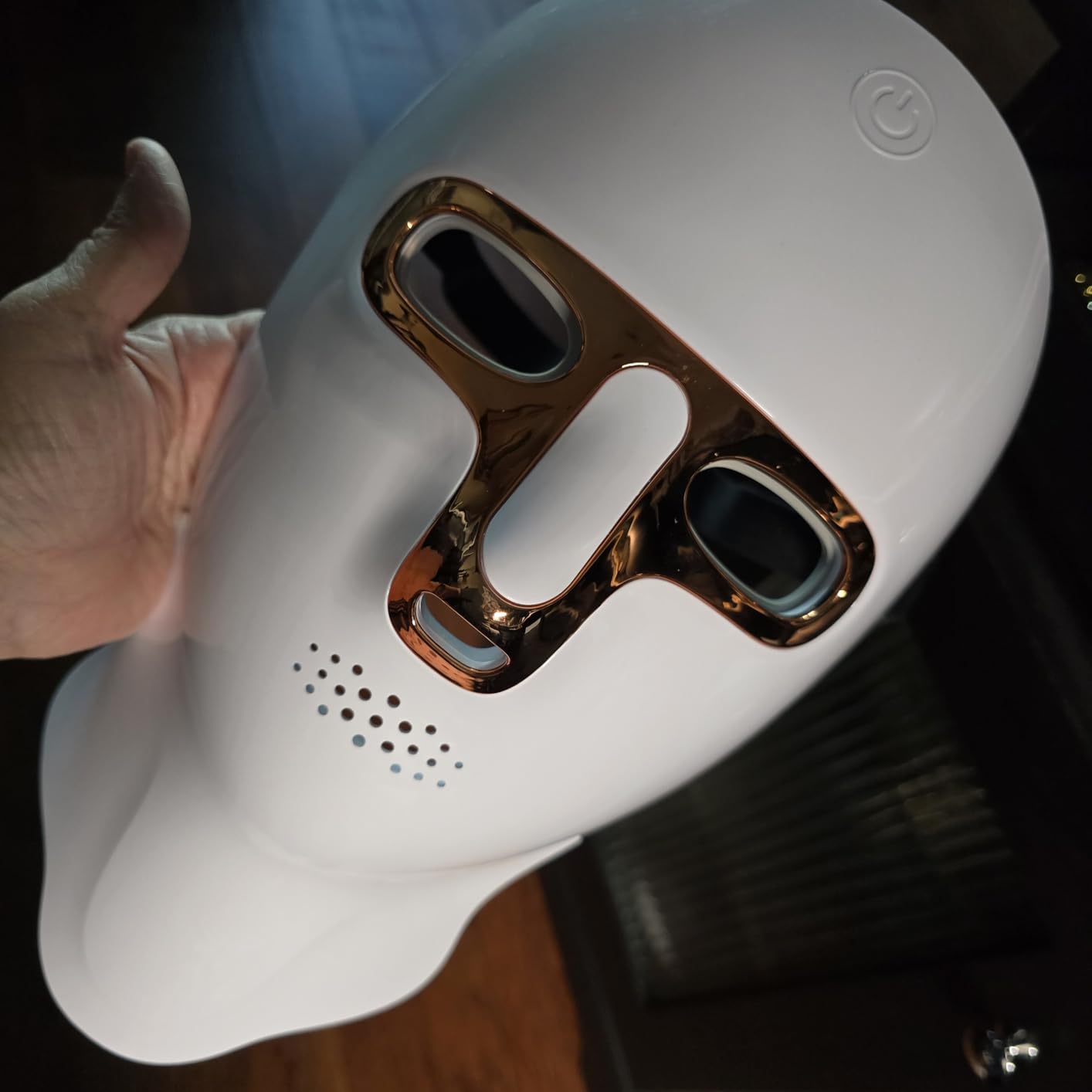 ONLUKY Red Light Therapy Mask USB-C Rechargeable LED Face Mask customer photo 2
