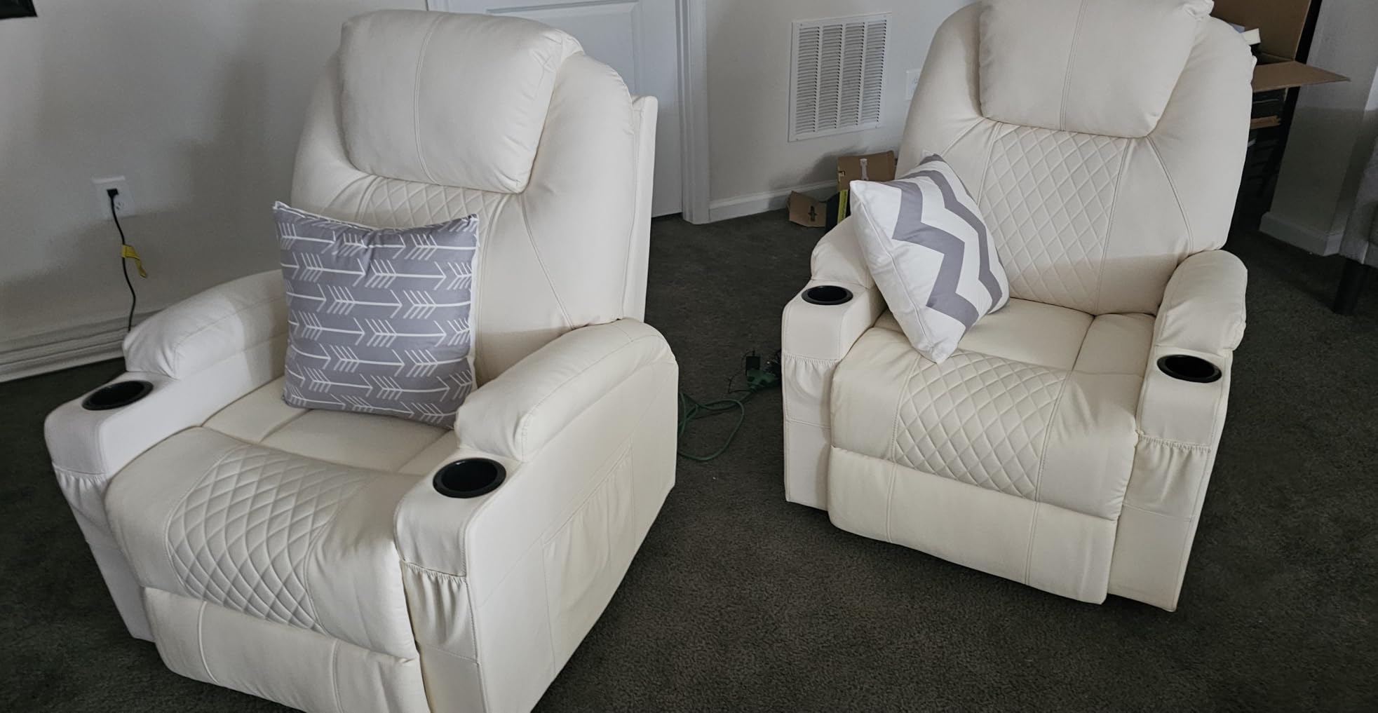 Power Recliner Chair for Adults - Zero Wall Hugger Electric Recliners | Home Theater Seating with Heat and Massage,LED Lights,USB Ports,Lumbar Pillow,Cup Holders,Side Pocket for Small Space customer photo 2
