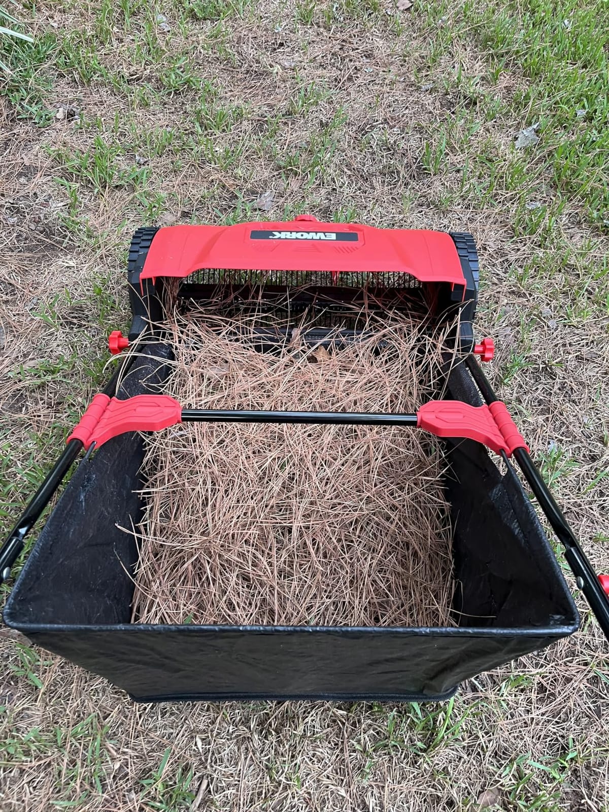 EWORK Push Lawn Sweeper 26-Inch with 3.5 cu.ft. Hopper Bag for Yard Clean customer photo 1