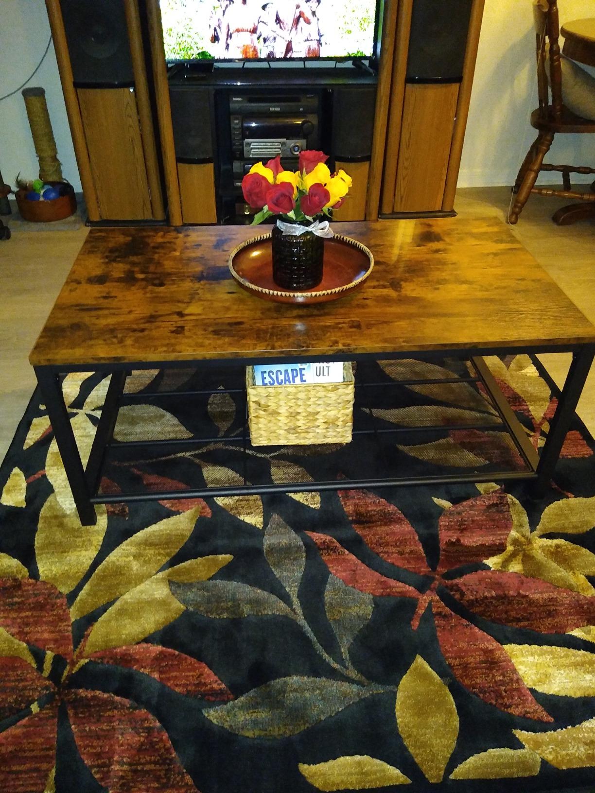 VASAGLE Farmhouse Coffee Table with Storage, Lift Top, Hidden Compartment customer photo 2