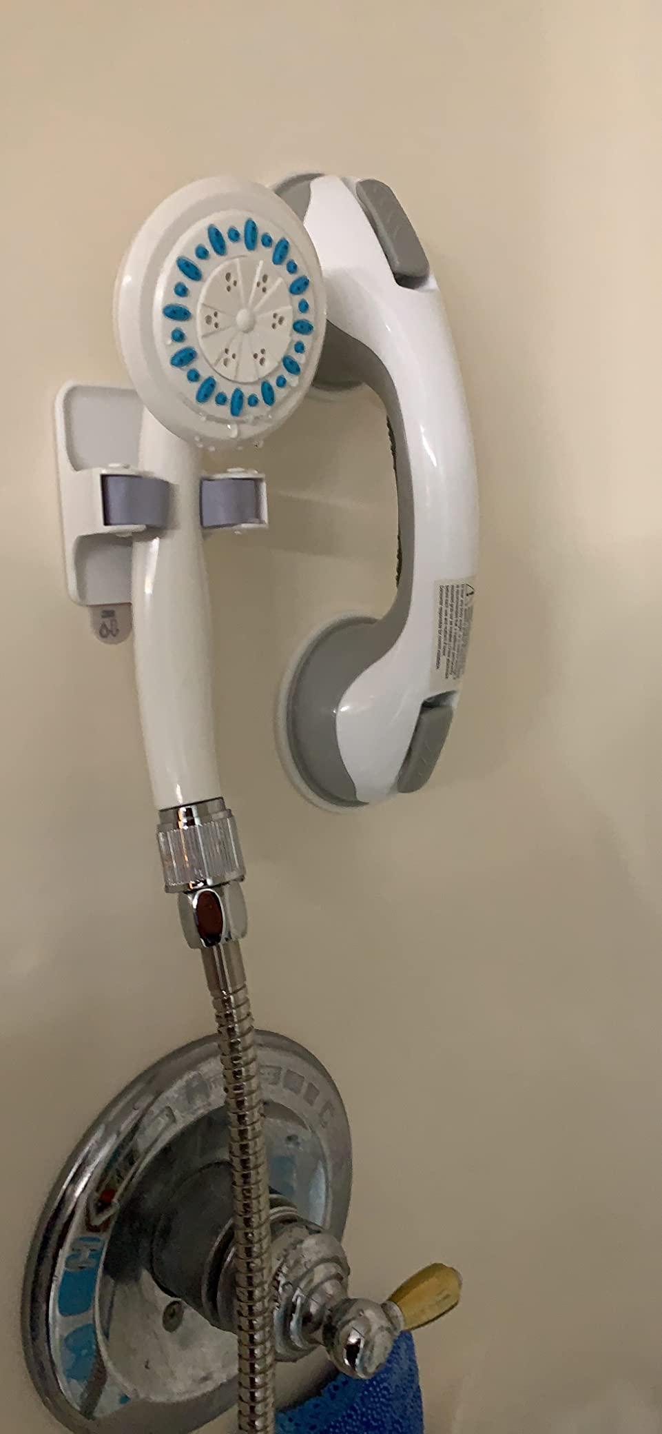 AquaSense 3-Setting Handheld Shower Head with Hose, Gray customer photo 1