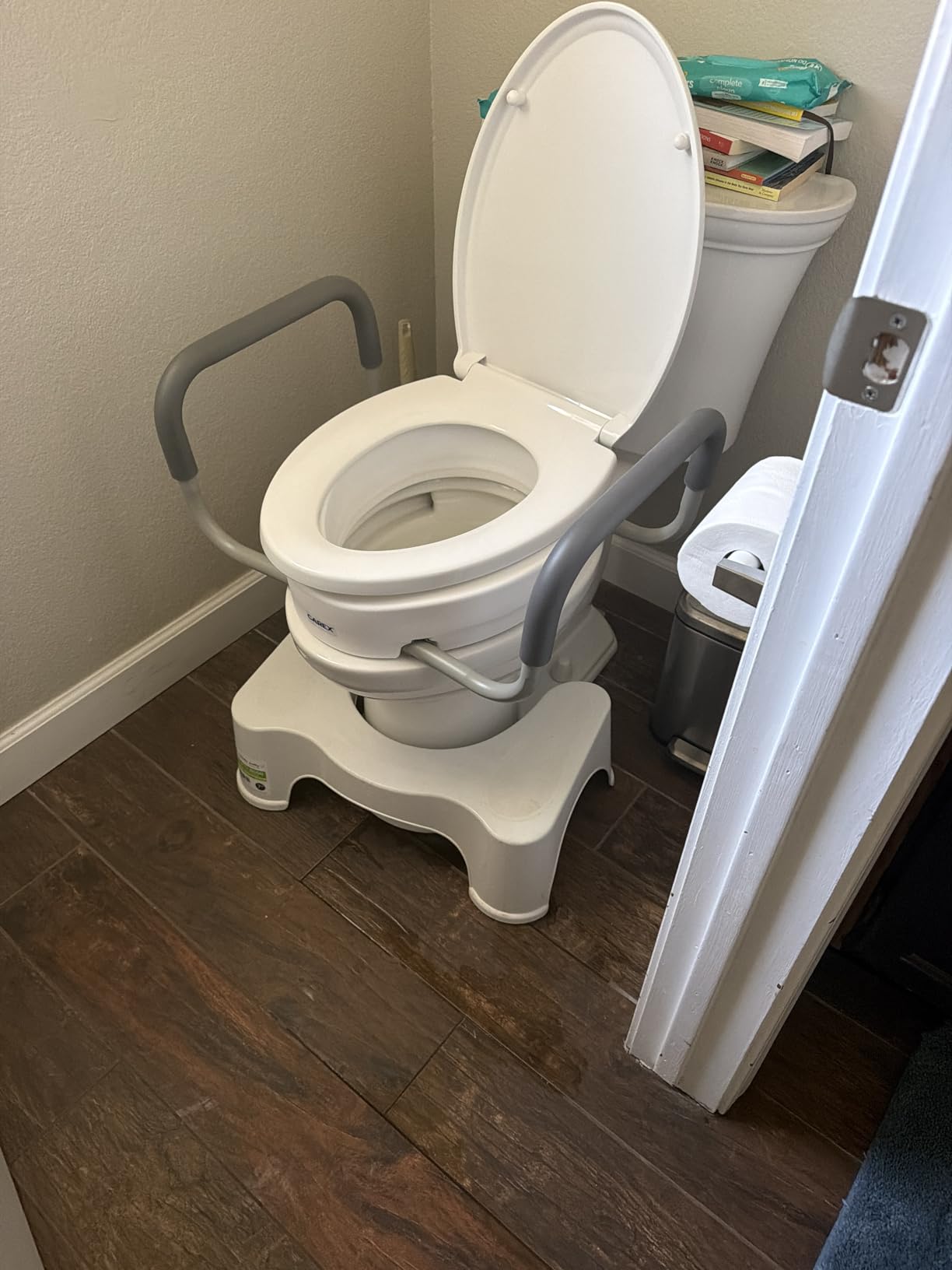 Carex 3.5 Inch Raised Toilet Seat with Arms, Elongated Toilet Seat Riser, Up to 250 lbs Capacity, Elevating & Raising Seat for Elderly & Handicap, Universal, Slip-Resistant with Padded Handles, White customer photo 1
