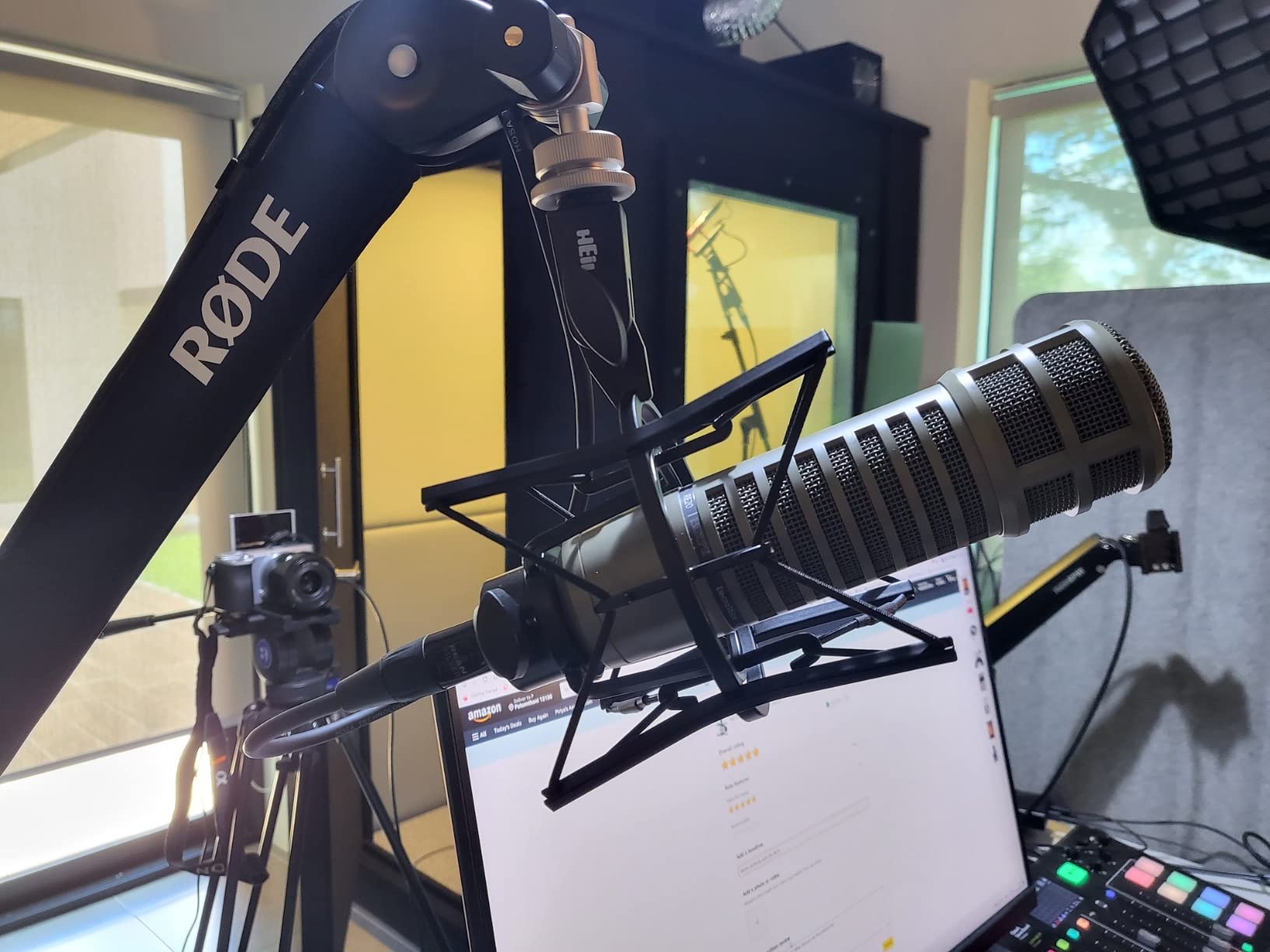 Heil’s PRSM Rugged, Professional-Quality Shock Mount for Home or Studio Use, Video Podcast, Broadcast, Audio Podcast customer photo 1
