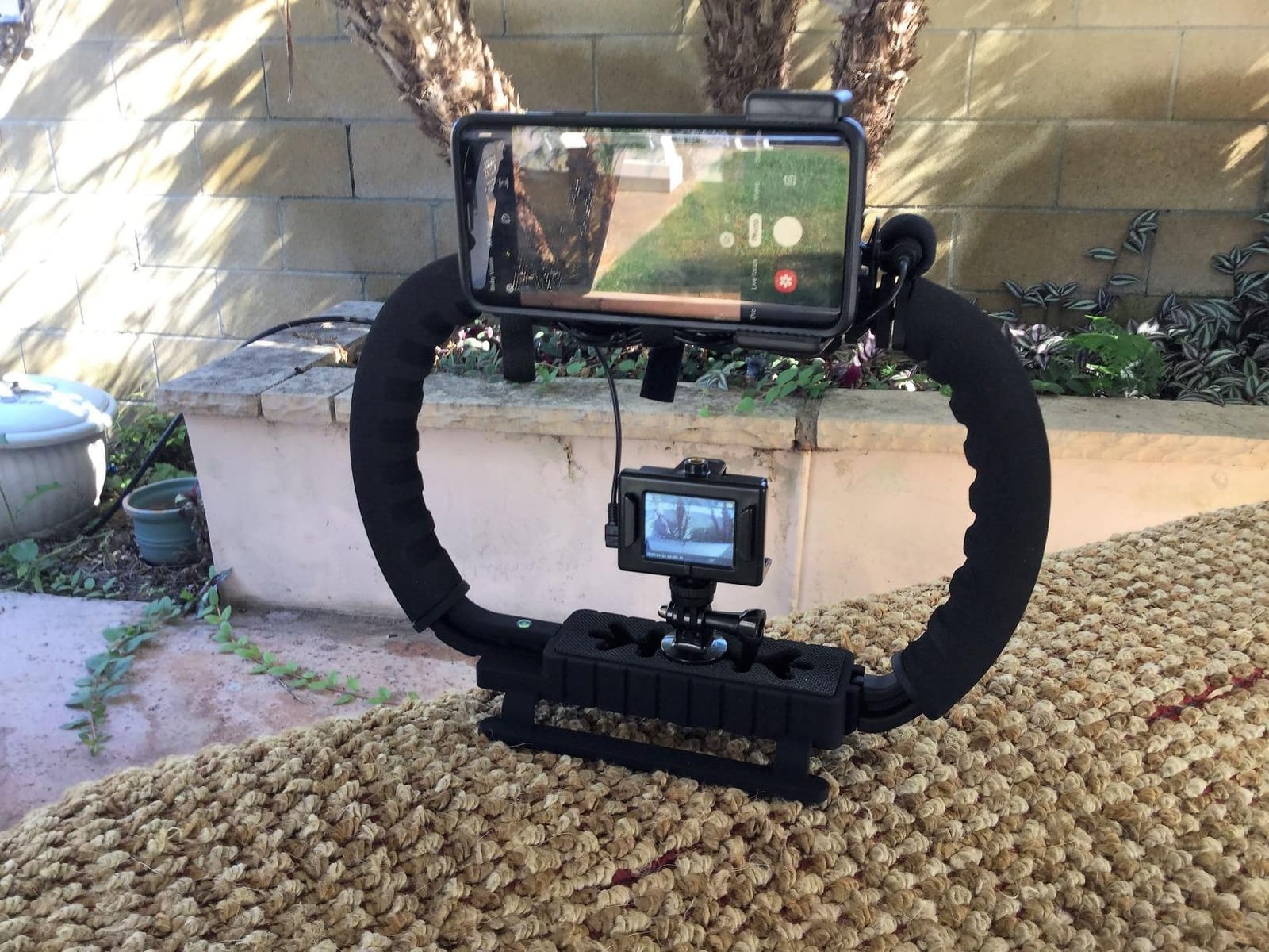 3-Shoe DSLR/Action Camera/Camcorder/Phone Stabilizer Expansion Cage Mount customer photo 1