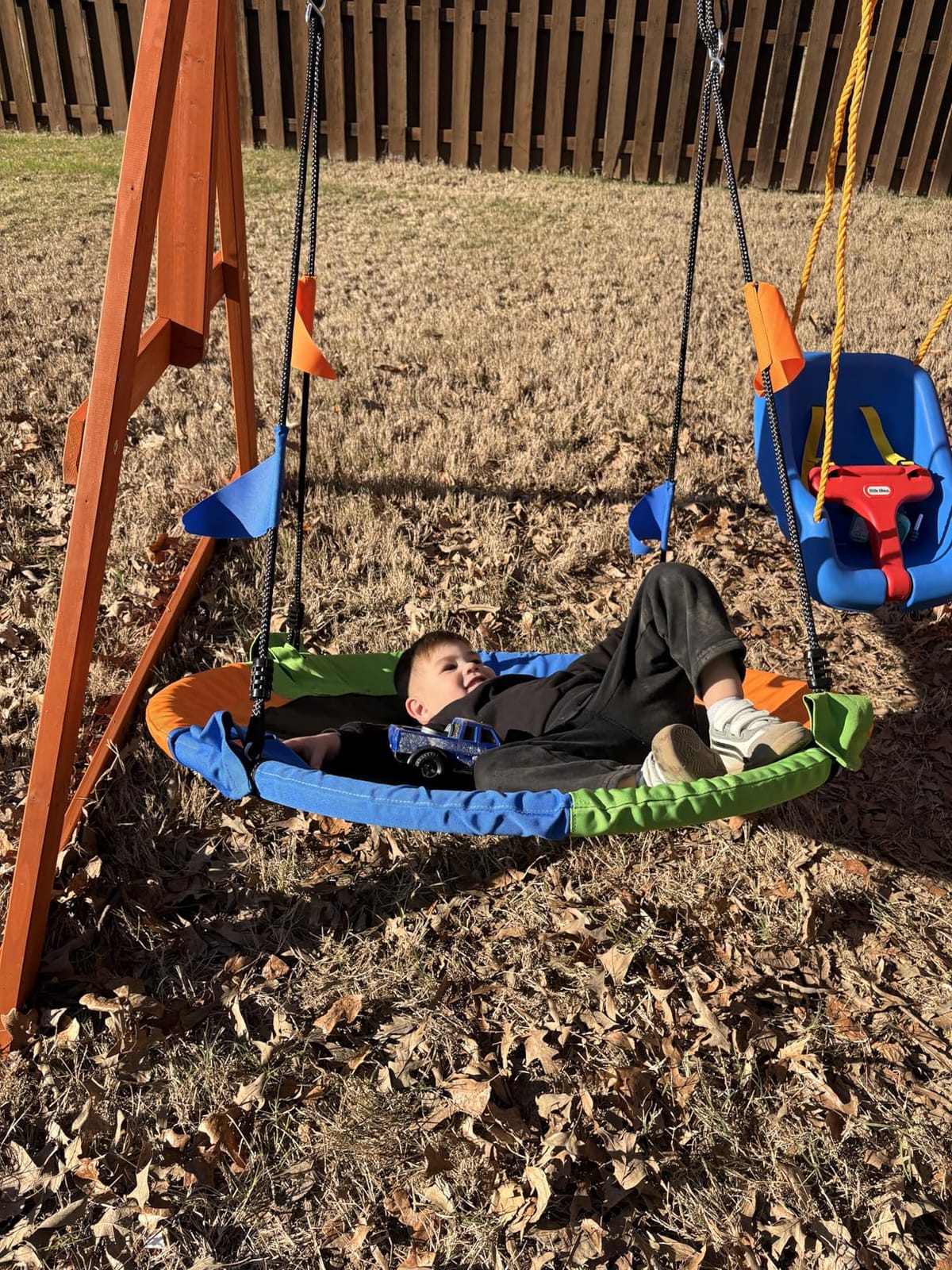 PACEARTH 40 Inch Saucer Tree Swing Flying 600lb Weight Capacity 2 Added Hanging Straps Adjustable Multi-Strand Ropes Colorful Safe and Durable Swing Seat for Children customer photo 2