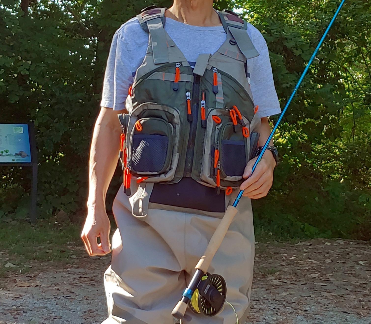 Raprance Fly Fishing Vest Backpack - Adjustable Lightweight and Quick-Dry, with 17 Pocketsfor Trout Bass Saltwate customer photo 1