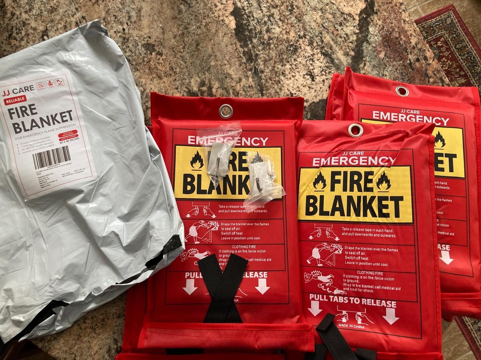 JJ CARE Fire Blanket – 5 Pack with Hooks, 40