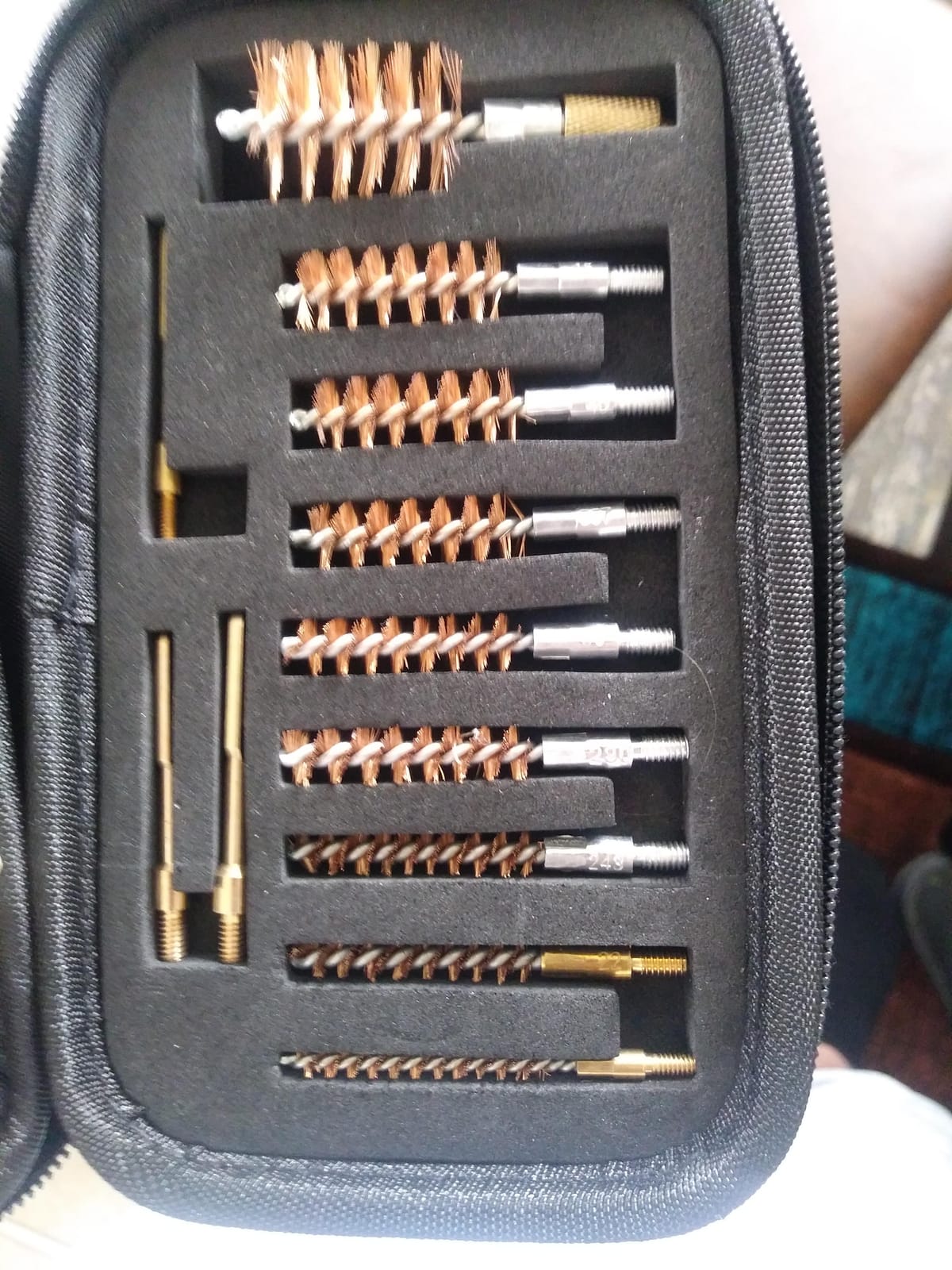 BOOSTEADY Gun Cleaning Kit .17 .22/.223/5.56MM .243 .280 .30 .357/9MM .40 .45 12GA Multi-Caliber Phosphor Bristle Bore Brushes with Flexible Threaded Bore Cleaning Coated Cables in Zippered Case customer photo 1